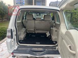 ميتسوبيشي باجيرو